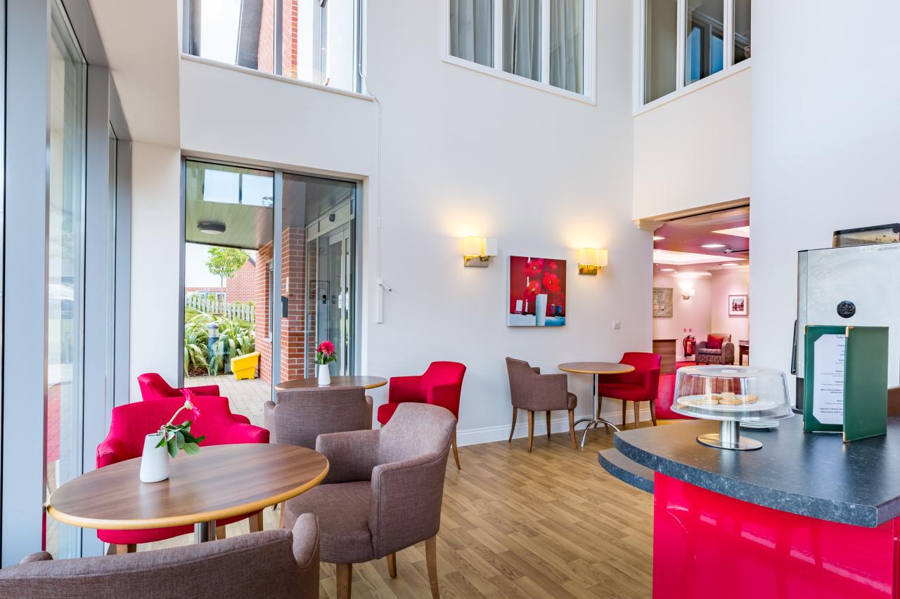 Barchester - Forest Independent Hospital 