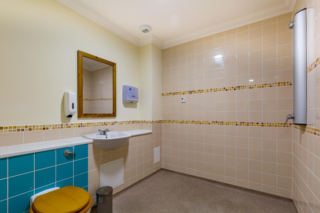 Barchester - Forest Independent Hospital 