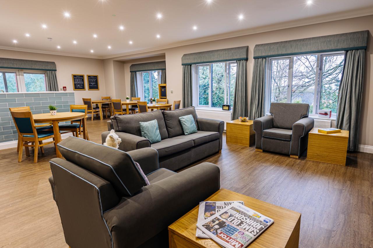 Lounge at Arbour Lodge Independent Hospital
