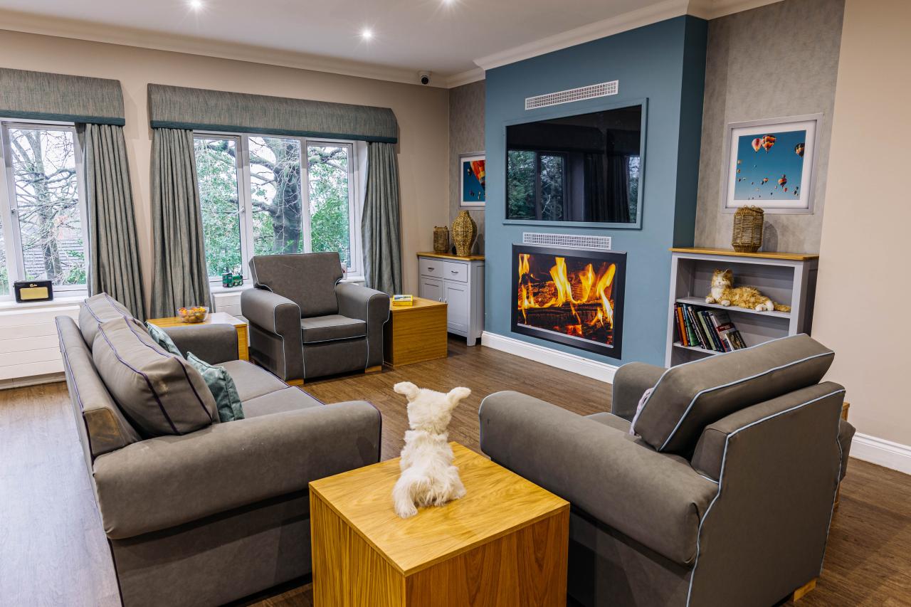 Lounge at Arbour Lodge Independent Hospital