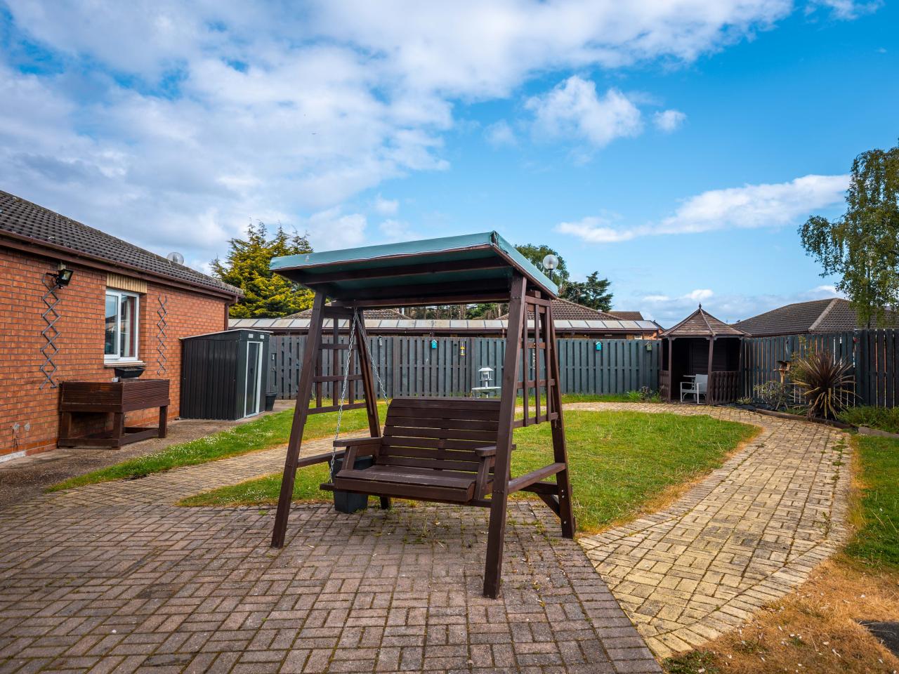 Garden at Castle Lodge Independent Hospital 